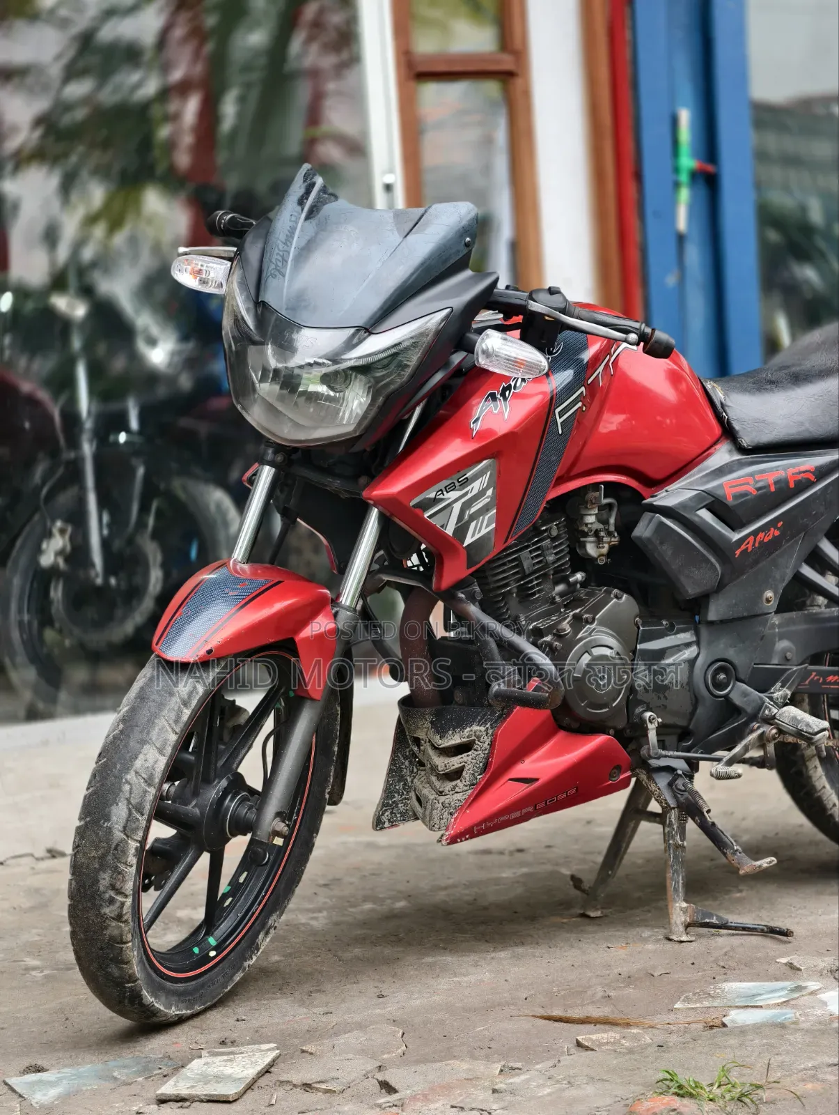 TVS Apache RTR 160 2V 2016 Red