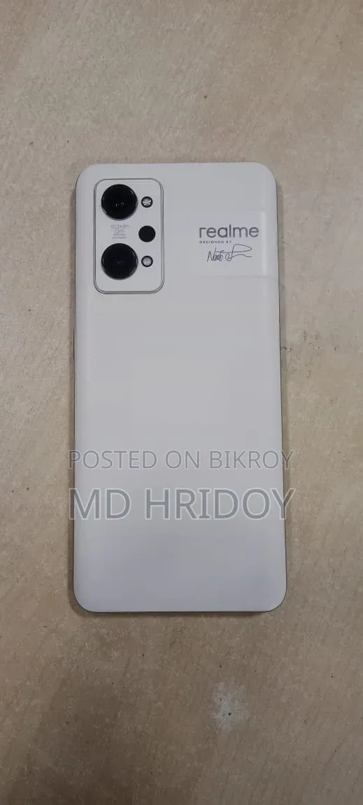 রিয়েলমি জিটি২ প্রো ২৫৬ জিবি সাদা