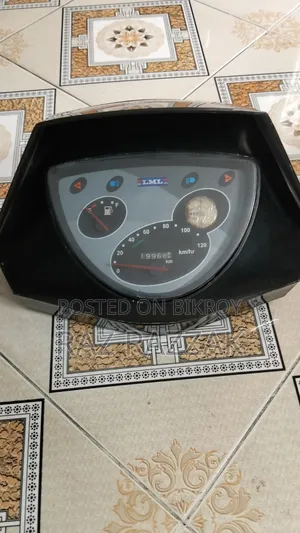 Vespa Meter + Headlights