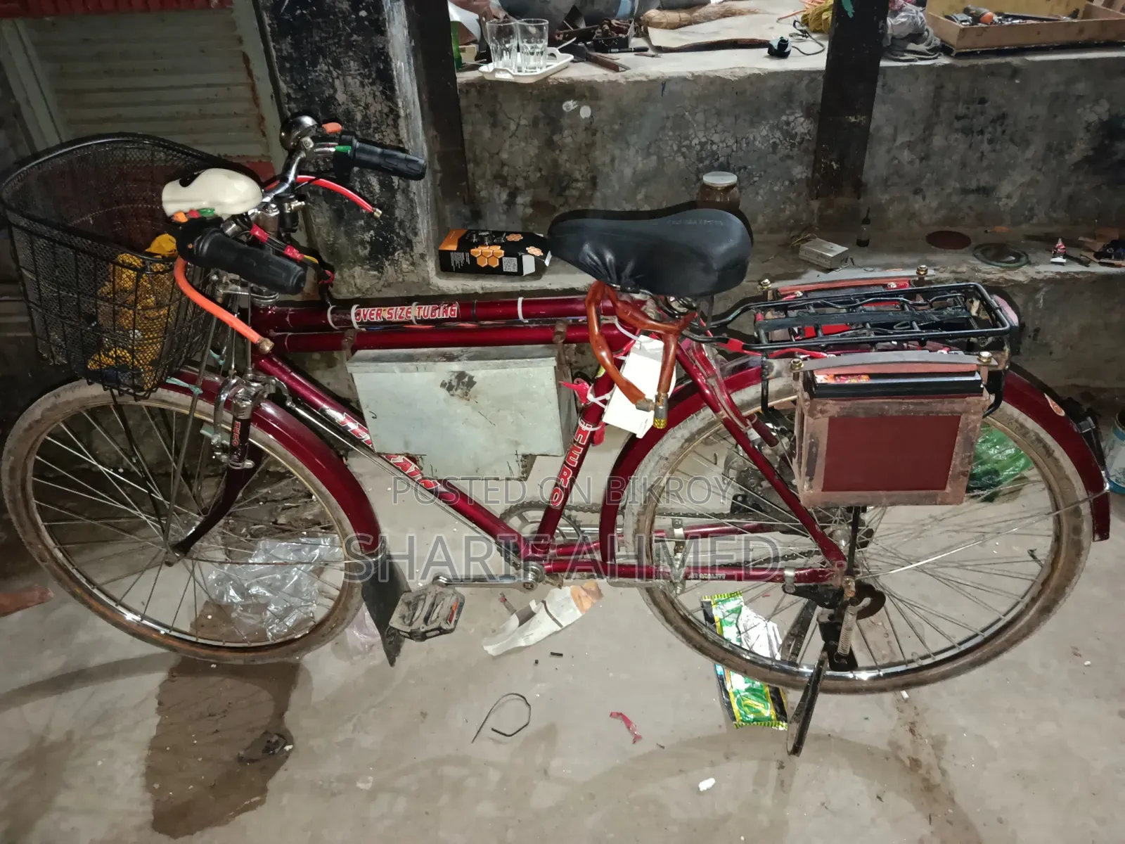 Hero 2025 Red