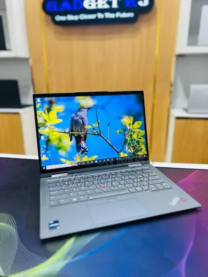 Laptop Lenovo ThinkPad X1 Yoga 16GB Intel Core i7 SSD 256GB