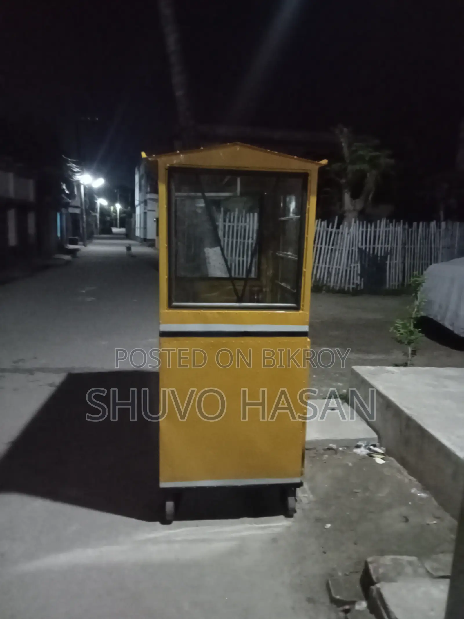 বিক্রয়ের জন্য আকর্ষণীয় ফুড কার্ড খাবার বিক্রির গাড়ি
