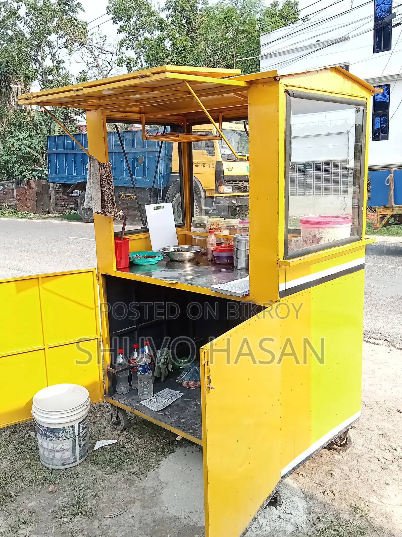 বিক্রয়ের জন্য আকর্ষণীয় ফুড কার্ড খাবার বিক্রির গাড়ি