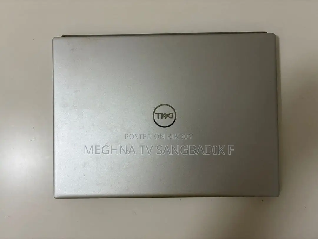 Laptop Dell 3GB Intel SSD 256GB