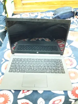 Laptop HP 240 G8 8GB Intel Core i3 HDD+SSD 512GB