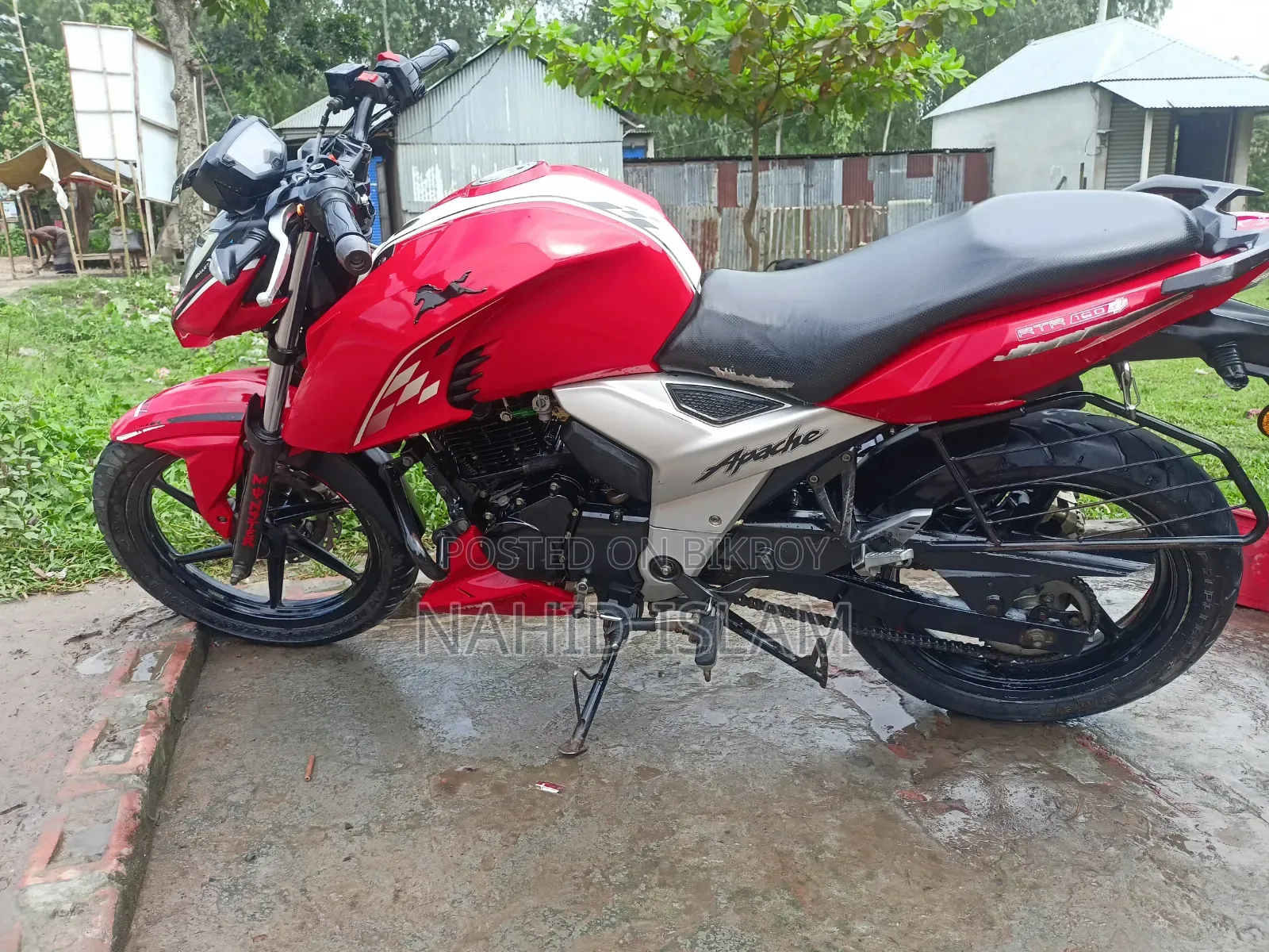 TVS Apache RTR 160 4V 2022 Red