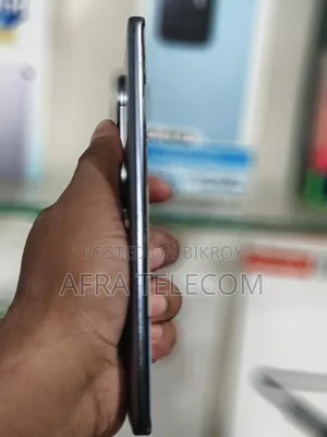 Vivo V40 128 GB