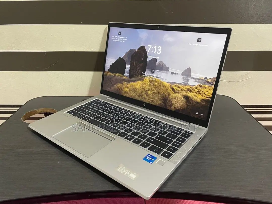 Laptop HP 8GB AMD Ryzen SSD 512GB