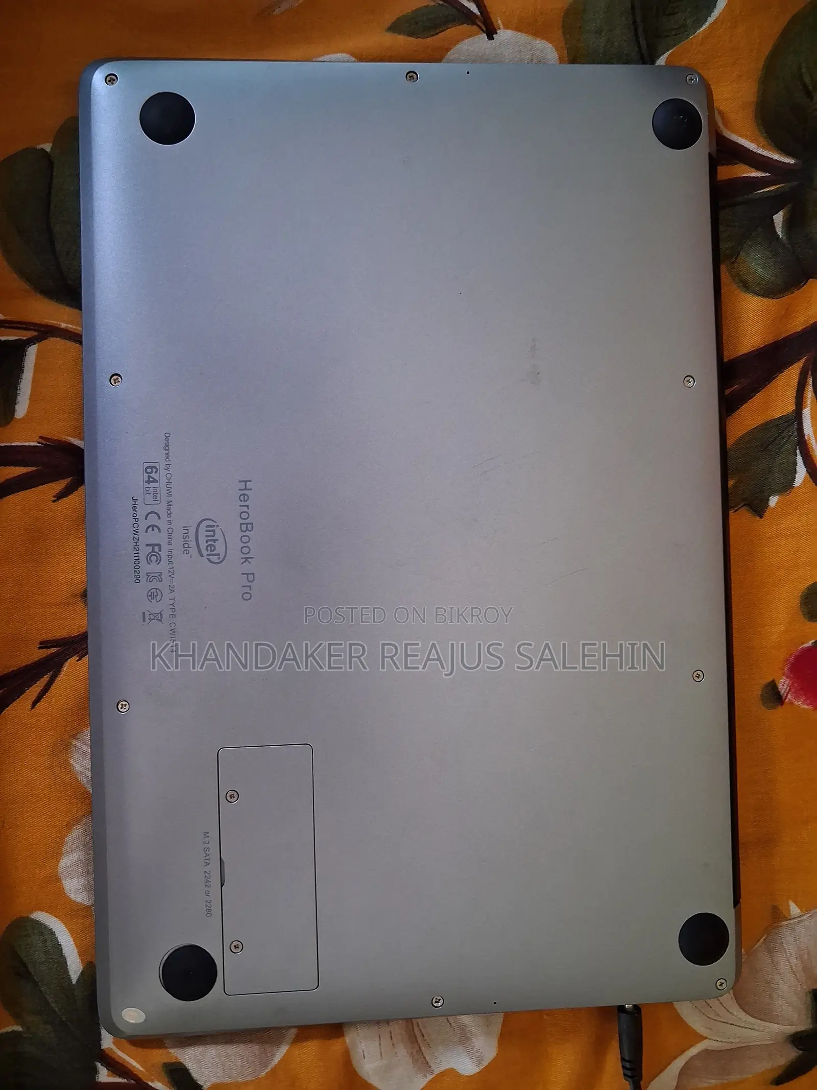 Laptop Chuwi HeroBook Pro 8GB Intel Celeron SSD 256GB