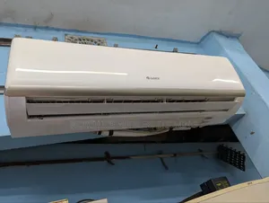 Gree AC Non Inverter 2 Ton.