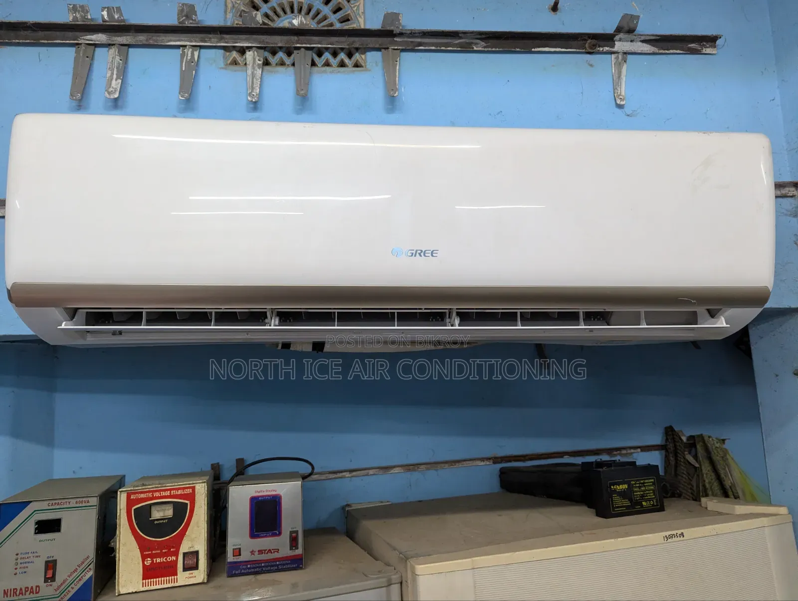 Gree AC Non Inverter 2 Ton.