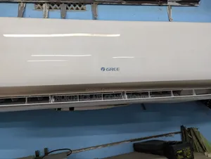 Gree AC Non Inverter 2 Ton.