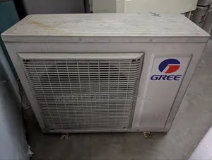 Gree AC Non Inverter 2 Ton.