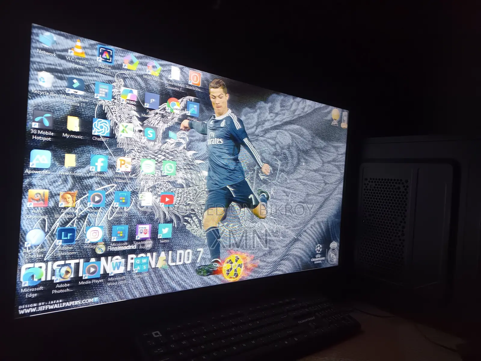 Desktop Computer 4GB Intel Core i3 SSD 1T