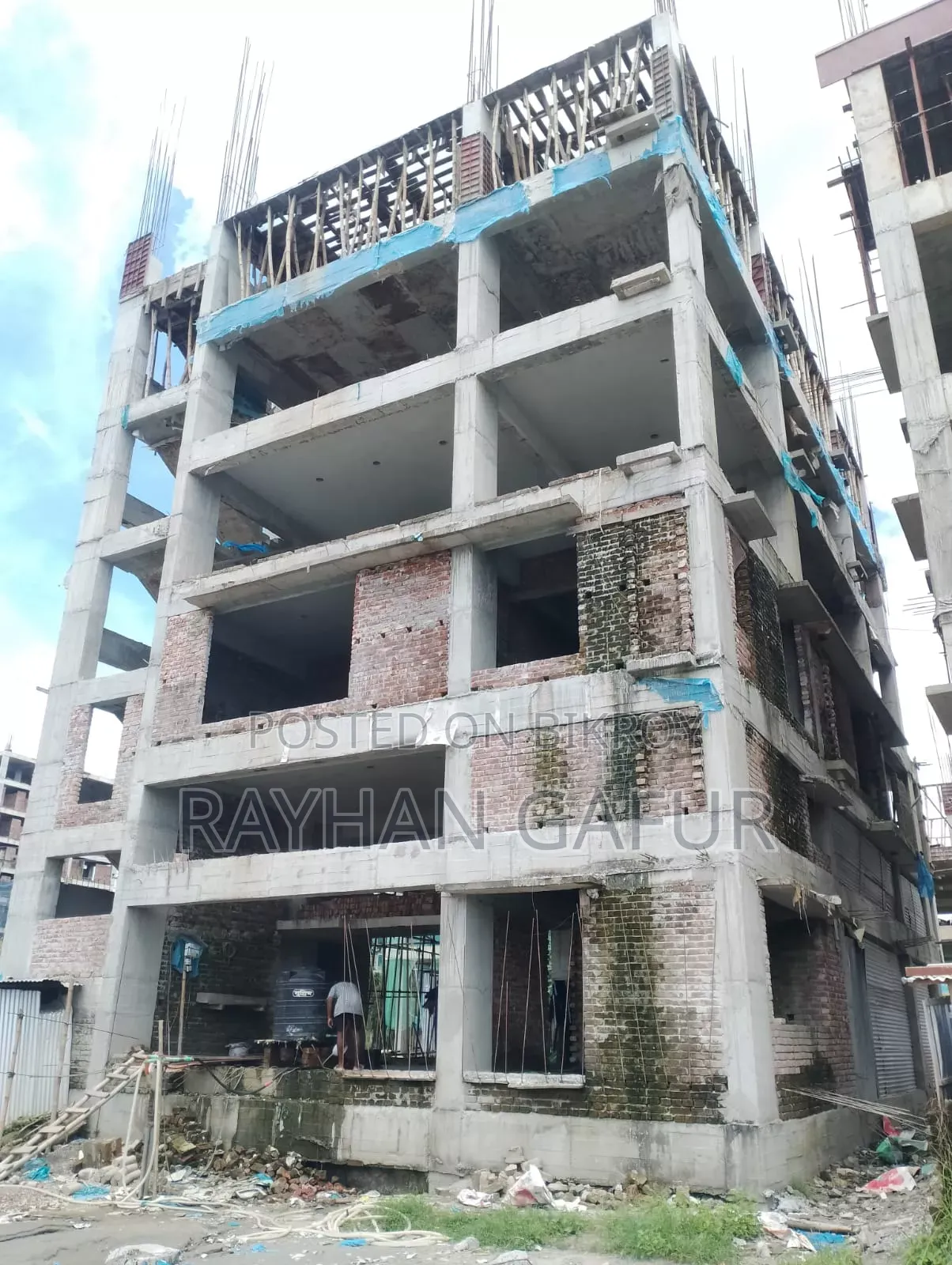 5bdrm Apartment in Own Property, Jalshiri Abason for sale