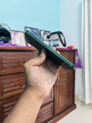 Apple iPhone 13 128 GB Green
