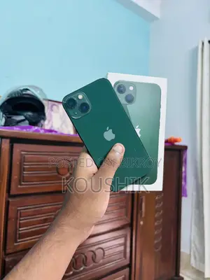 Apple iPhone 13 128 GB Green