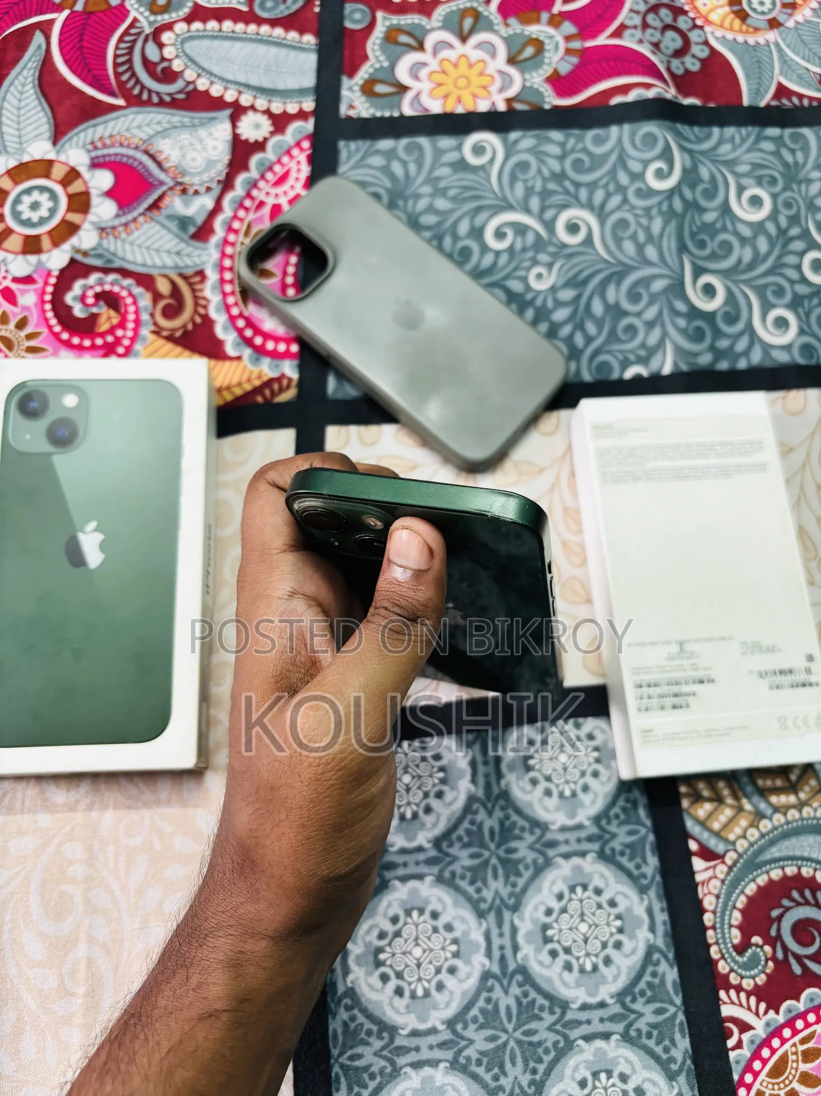 Apple iPhone 13 128 GB Green