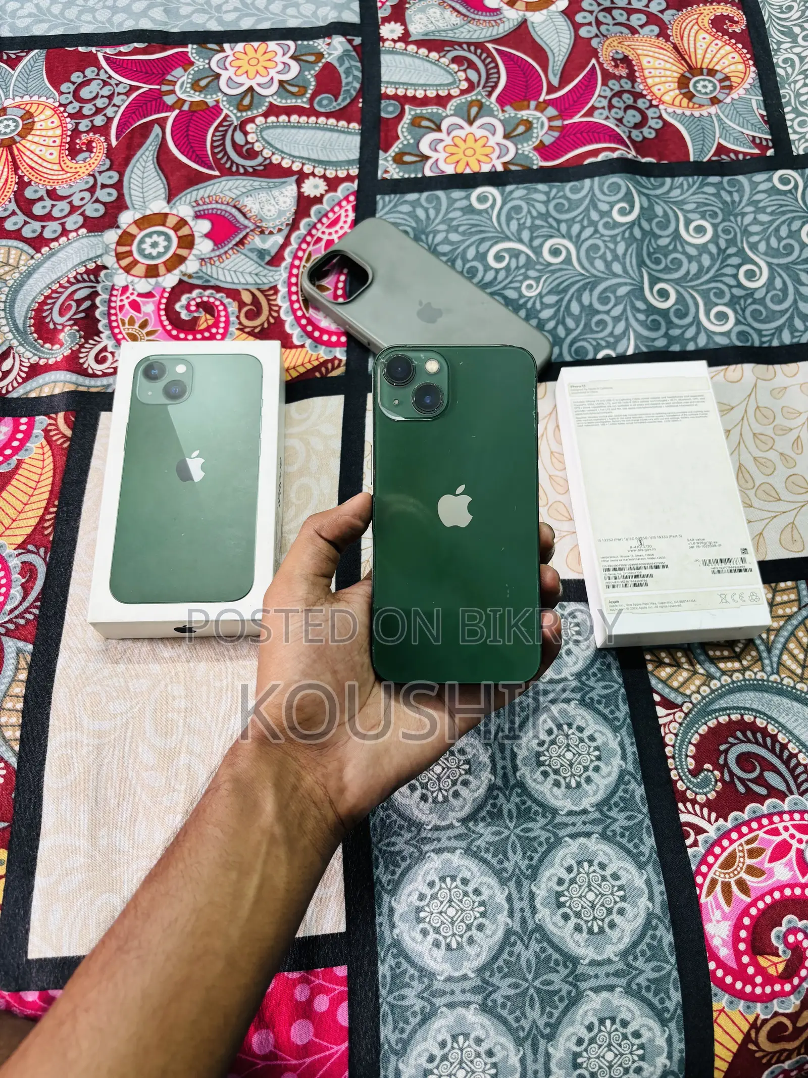 Apple iPhone 13 128 GB Green
