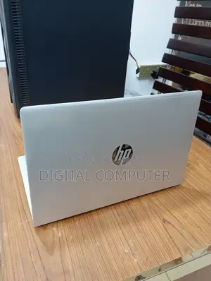 Laptop HP ProBook 445 G9 16GB AMD Ryzen 7 SSD 512GB