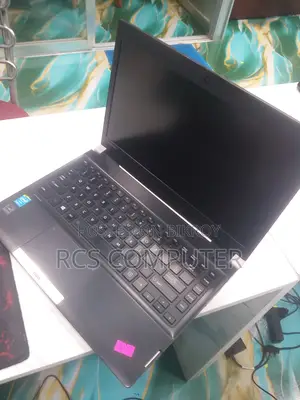 Laptop Toshiba 4GB Intel Core i5 HDD 500GB
