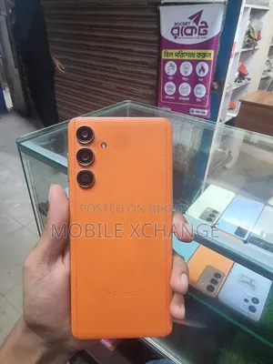 Samsung Galaxy F55 256 GB Orange