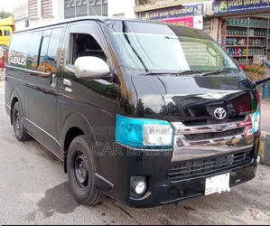 Toyota HiAce 2010 Black