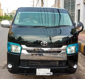 Toyota HiAce 2010 Black