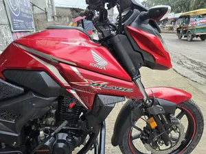 Honda X-Blade 160 2022 Red