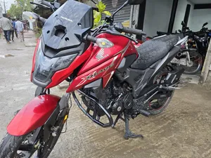 Honda X-Blade 160 2022 Red