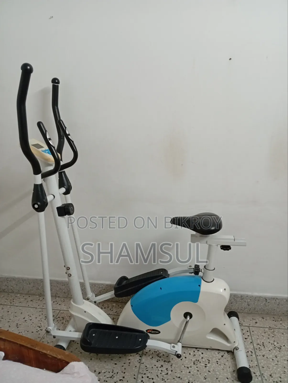 Cross Trainer