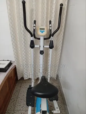 Cross Trainer
