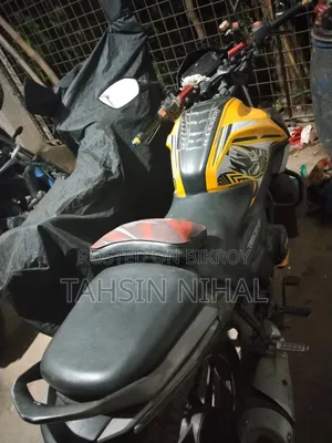 New TVS Raider 125 2022 Yellow