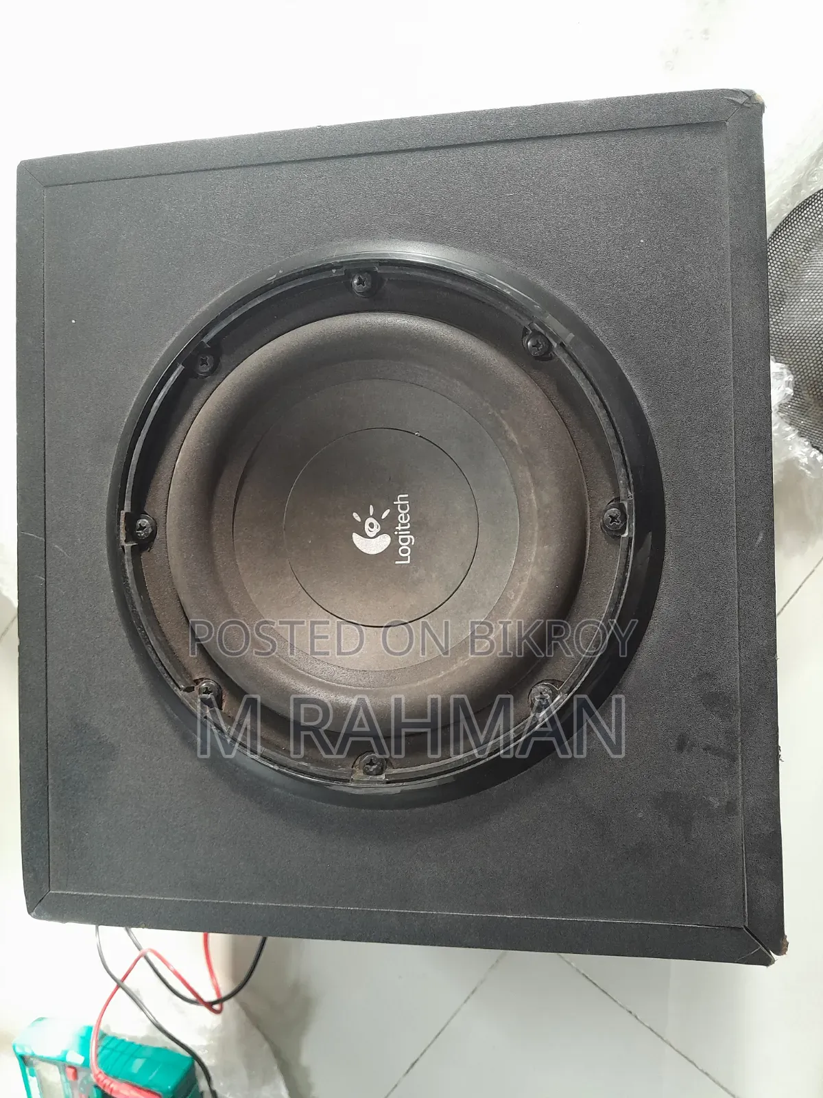 Subwoofer Logitech Z623(7 Inch & 130 Watts)