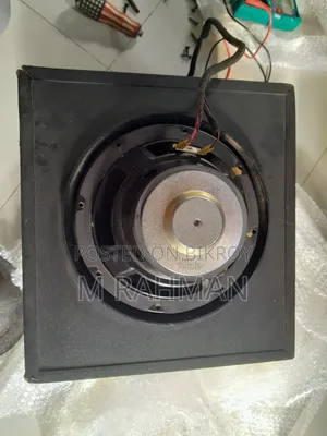 Subwoofer Logitech Z623(7 Inch & 130 Watts)