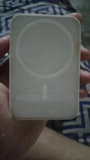 Apple Magsafe Battery Pack