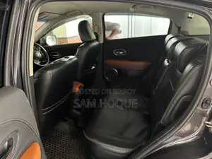 Honda Vezel 1.5 Hybrid 2WD 2015 Black