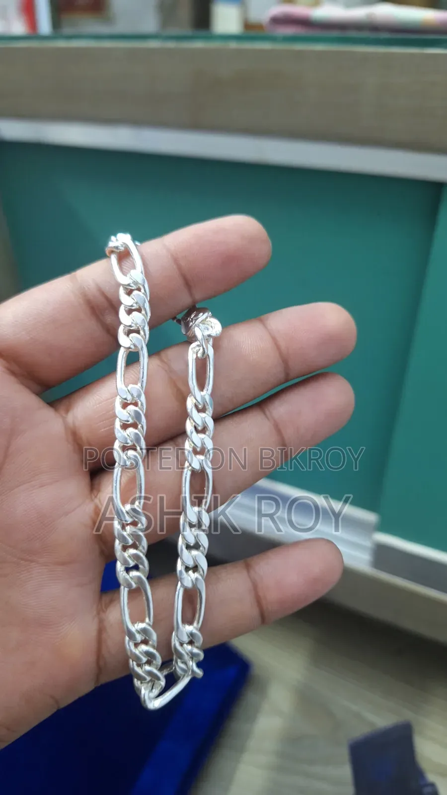 ছেলেদের রুপার ব্রেসলেট