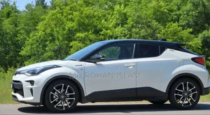 Toyota C-HR Limited FWD 2020 Pearl