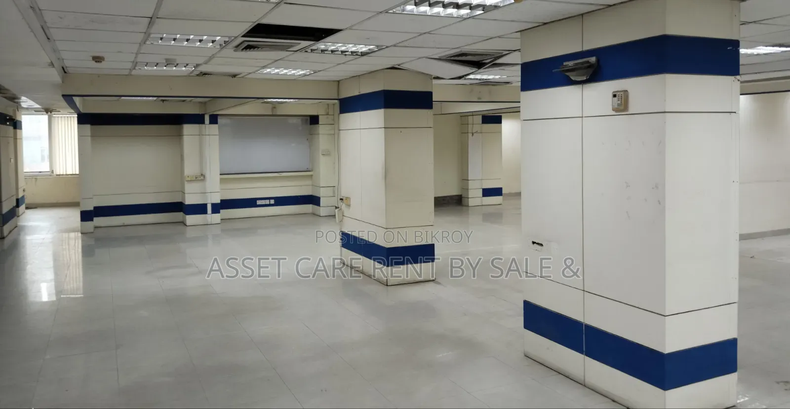 5200 SQF Commercial Speech Rent @ Gulshan Avenue 1