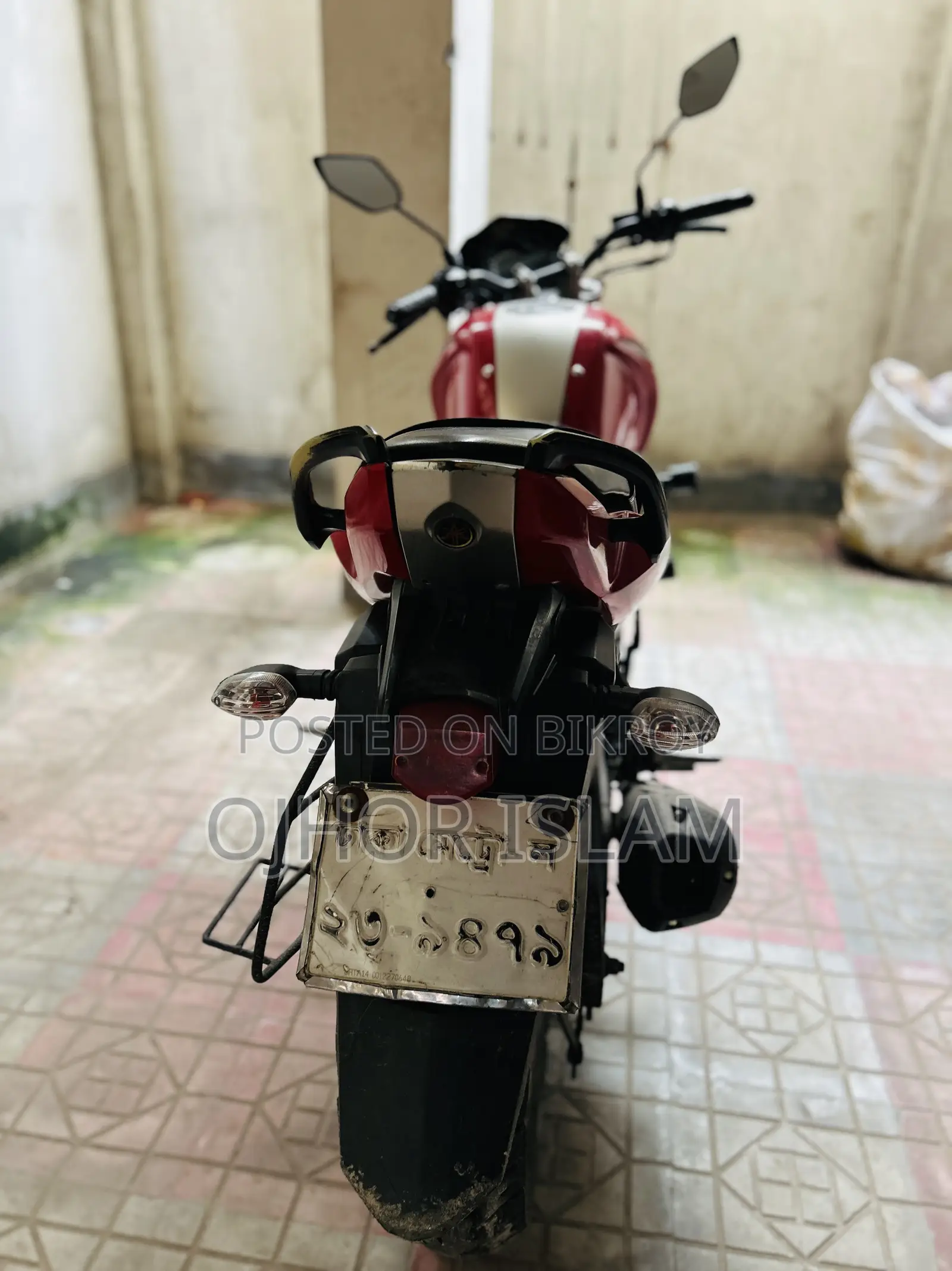Yamaha FZ 2014 Red