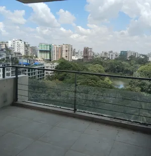 4bdrm Apartment in Gulshan for rent