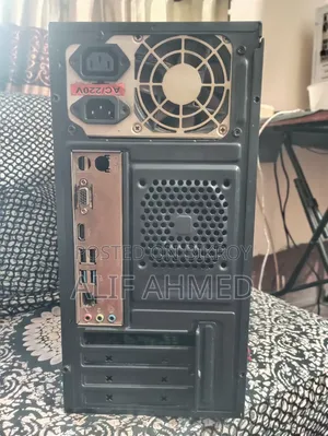 Desktop Computer 4GB Intel Core i3 HDD 500GB