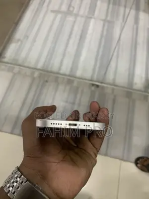 Apple iPhone 12 128 GB White