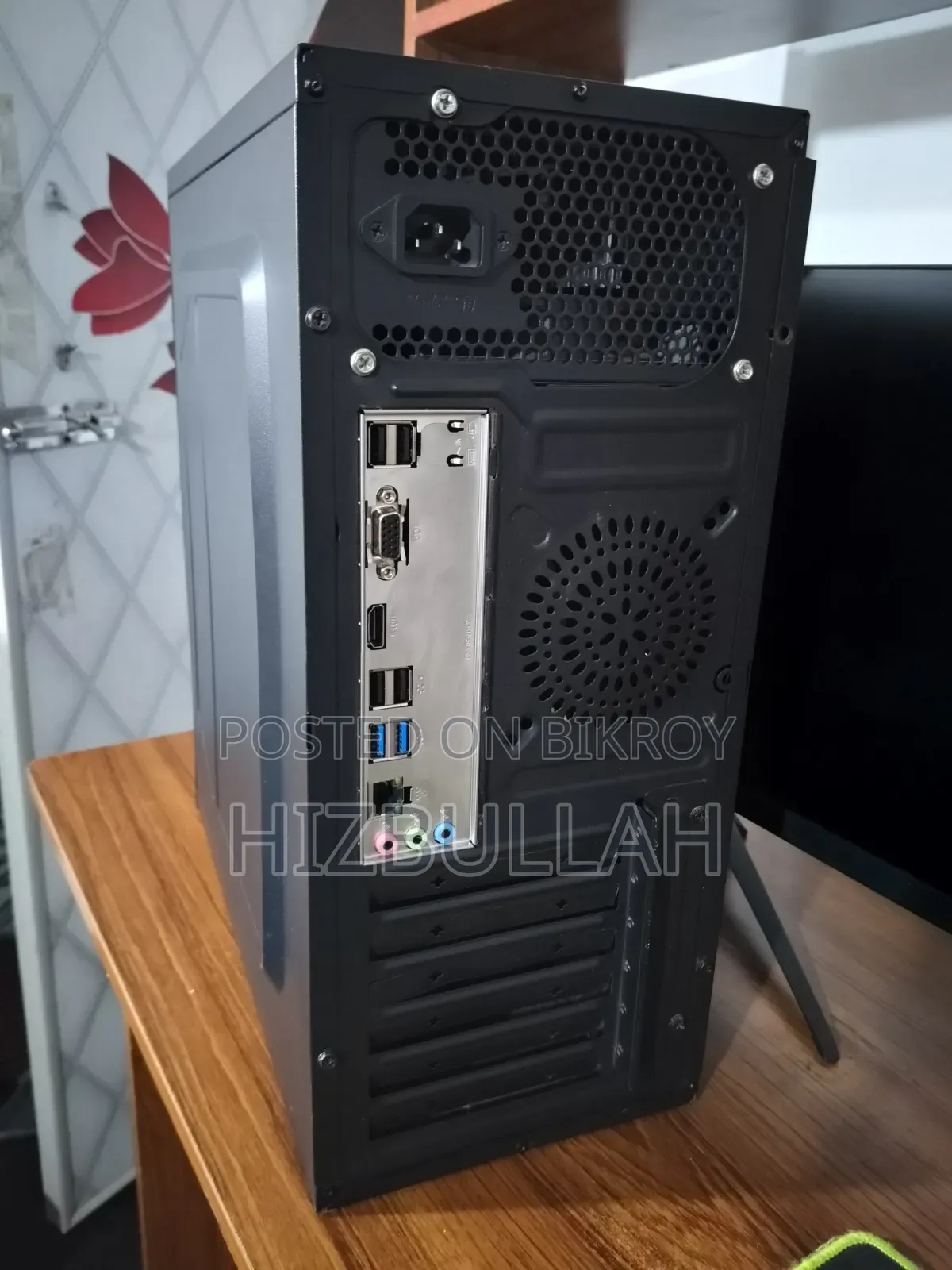 Desktop Computer 8GB Intel Core i3 SSD 128GB