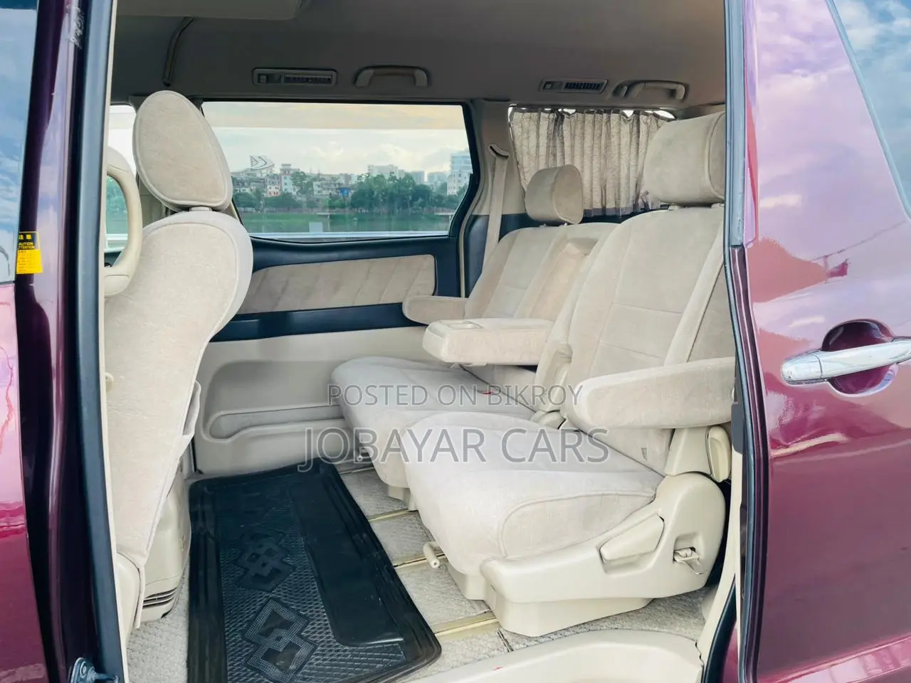 New Toyota Alphard 2005 Maroon