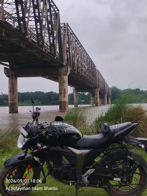 সুজুকি জিক্সার ২০২৪ কালো