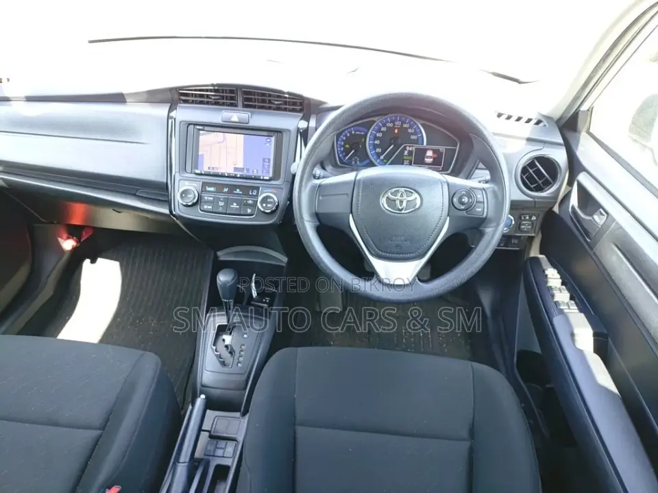 Toyota Axio 2021 White