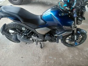 Yamaha R15 V3 2021 Blue
