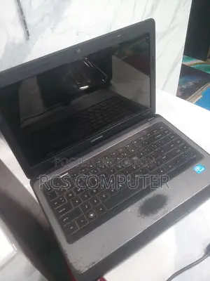 Laptop HP Compaq Presario CQ43 4GB Intel Celeron HDD 500GB